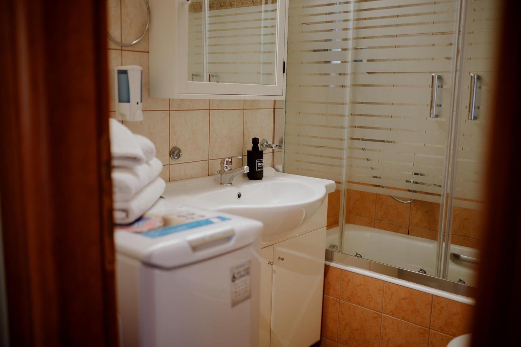 Cozy & Relaxing Apartments-Agia Paraskevi Афіни Екстер'єр фото